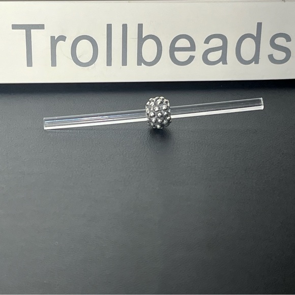 Trollbeads Retired Berry Bead - Picture 4 of 6